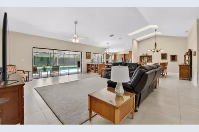 5111 NW 85th Road, Coral Springs, FL 33067 - Photo 9