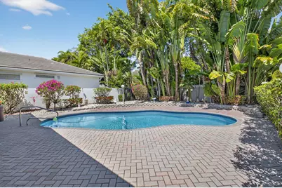 8111 Hampton Wood Drive, Boca Raton, FL 33433 - Photo 25