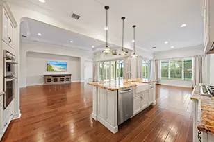 8176 SE Red Root Way, Jupiter, FL 33458 - Photo 9