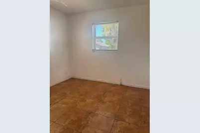 628 SW 4th Street, Belle Glade, FL 33430 - Photo 5