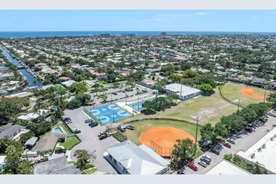 2221 NE 48th Court, Lighthouse Point, FL 33064 - Photo 77