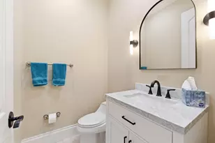 2221 NE 48th Ct, Lighthouse Point, FL 33064 - Photo 11