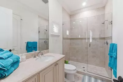 2221 NE 48th Court, Lighthouse Point, FL 33064 - Photo 45