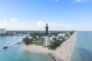 2221 NE 48th Ct, Lighthouse Point, FL 33064 - Photo 77