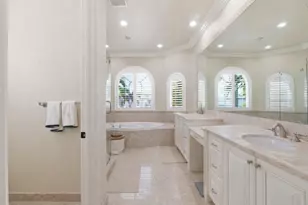 2221 NE 48th Ct, Lighthouse Point, FL 33064 - Photo 17