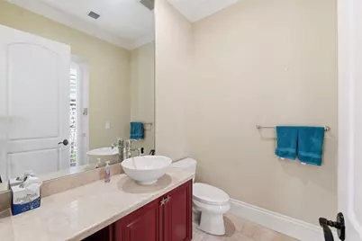 2221 NE 48th Court, Lighthouse Point, FL 33064 - Photo 27