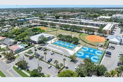 2221 NE 48th Court, Lighthouse Point, FL 33064 - Photo 39