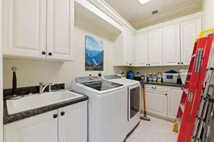 2221 NE 48th Ct, Lighthouse Point, FL 33064 - Photo 29