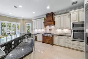 2221 NE 48th Ct, Lighthouse Point, FL 33064 - Photo 13