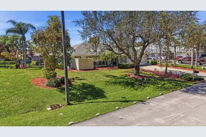 433 SE 12th St Street SE, Vero Beach, FL 32962 - Photo 5