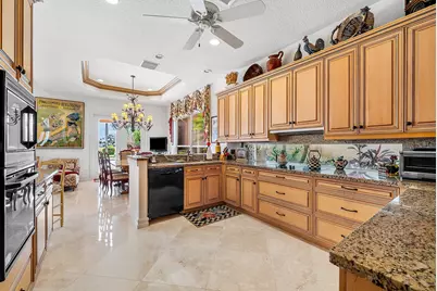 155 Vintage Isle Lane, Palm Beach Gardens, FL 33418 - Photo 17
