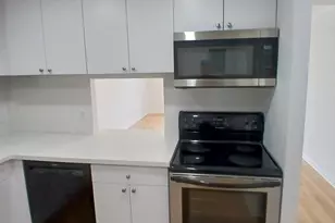 470 Executive Center Dr, West Palm Beach, FL 33401 - Photo 35