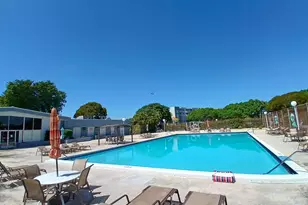 470 Executive Center Dr, West Palm Beach, FL 33401 - Photo 13