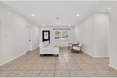 353 Shady Lane Road, Palm Springs, FL 33461 - Photo 5