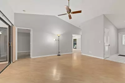 4163 Gator Trace Villas Circle, Fort Pierce, FL 34982 - Photo 5