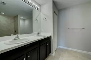 5737 NW Jigsaw Ln, Port Saint Lucie, FL 34986 - Photo 21