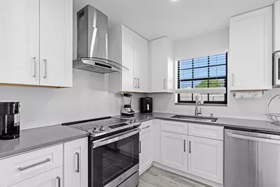 1713 Roy Drive, West Palm Beach, FL 33415 - Photo 3