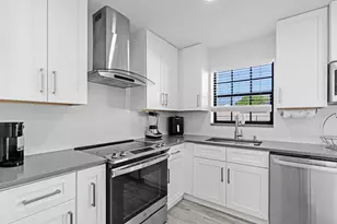 1713 Roy Dr, West Palm Beach, FL 33415 - Photo 3