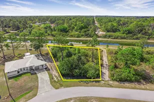 755 Longbow Ln, Lehigh Acres, FL 33972 - Photo 9