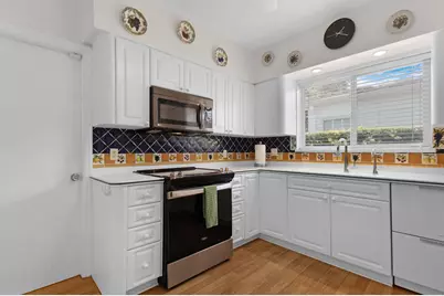 1555 71st Street, Miami Beach, FL 33141 - Photo 13