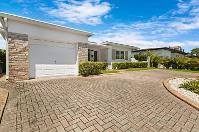 1555 71st Street, Miami Beach, FL 33141 - Photo 35