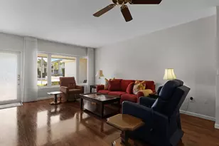 1555 71st St, Miami Beach, FL 33141 - Photo 3