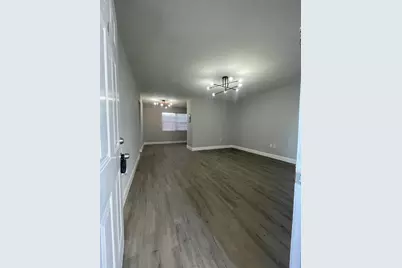 110 SE 7th Street #4, Hallandale Beach, FL 33009 - Photo 7