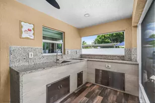 723 Hibiscus Dr, Royal Palm Beach, FL 33411 - Photo 9