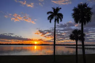 8200 Lakeshore Dr, Hypoluxo, FL 33462 - Photo 1