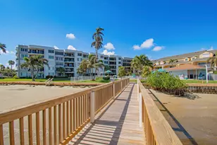 8200 Lakeshore Dr, Hypoluxo, FL 33462 - Photo 41