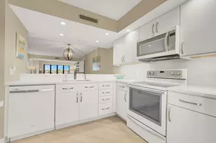 1001 Seafarer Cir, Jupiter, FL 33477 - Photo 5