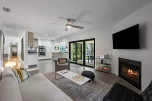 2042 Amesbury Cir, Wellington, FL 33414 - Photo 11