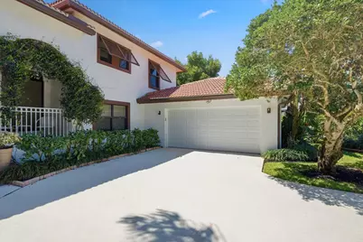 2042 Amesbury Circle, Wellington, FL 33414 - Photo 3