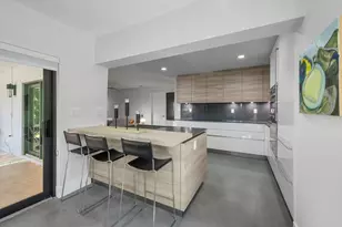 2042 Amesbury Cir, Wellington, FL 33414 - Photo 13