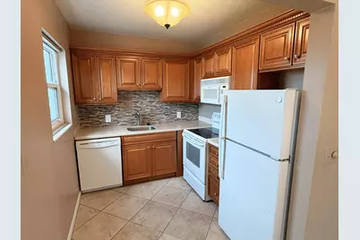 136 Coventry #136, West Palm Beach, FL 33417 - Photo 3