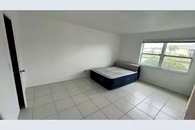 1860 Robalo Drive #104, Vero Beach, FL 32960 - Photo 3