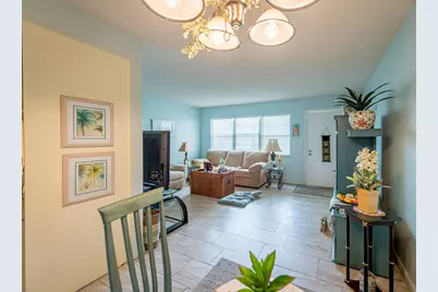 2905 Victoria Place, Coconut Creek, FL 33066 - Photo 3