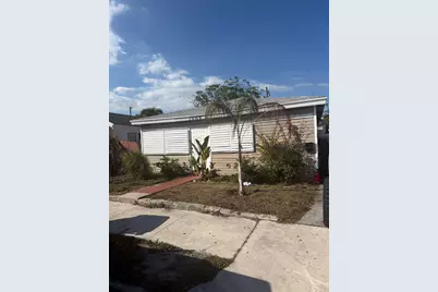 1009 18th Street, West Palm Beach, FL 33407 - Photo 1