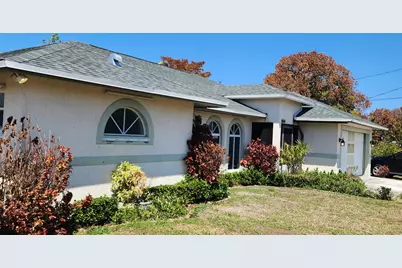 8403 SE Pettway Street, Hobe Sound, FL 33455 - Photo 1
