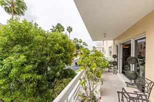 250 Bradley Pl, Palm Beach, FL 33480 - Photo 17