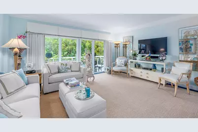250 Bradley Place #202, Palm Beach, FL 33480 - Photo 1