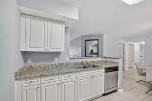 6769 Heritage Grande, Boynton Beach, FL 33437 - Photo 13