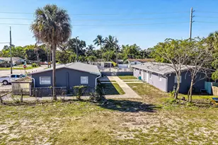 4733 Mulberry St, Lake Worth Beach, FL 33461 - Photo 15