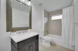 2649 Fairway Cove Ct, Wellington, FL 33414 - Photo 27