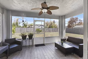 861 SE Cavern Ave, Port Saint Lucie, FL 34983 - Photo 19
