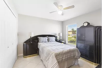 861 SE Cavern Avenue, Port Saint Lucie, FL 34983 - Photo 15