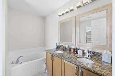 861 SE Cavern Avenue, Port Saint Lucie, FL 34983 - Photo 13