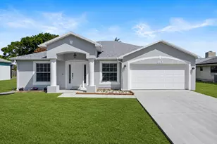 861 SE Cavern Ave, Port Saint Lucie, FL 34983 - Photo 1