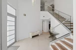 607 Intracoastal Dr, Fort Lauderdale, FL 33304 - Photo 57