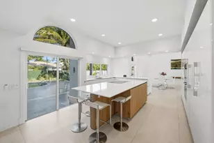 607 Intracoastal Dr, Fort Lauderdale, FL 33304 - Photo 47